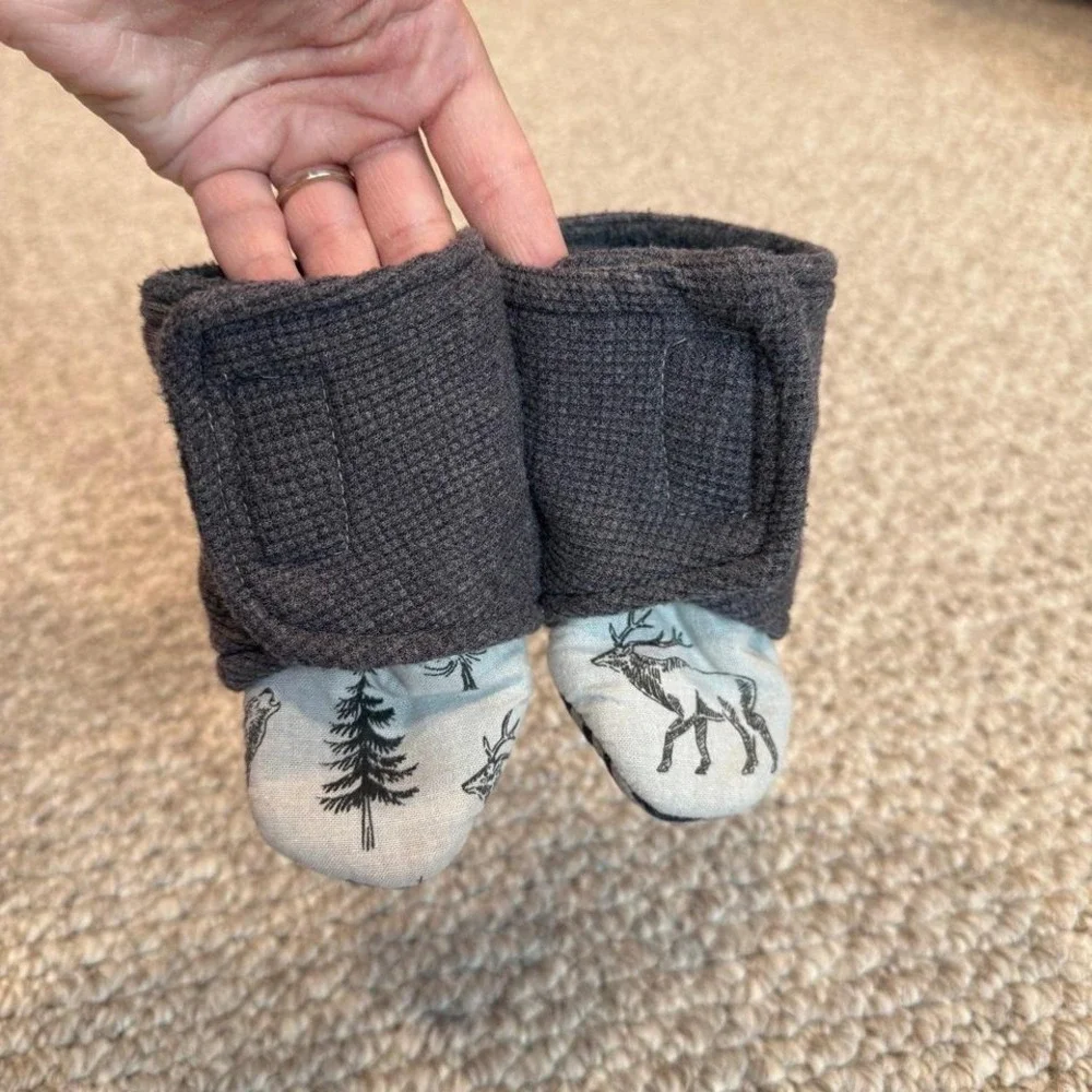 Baby Boy Booties‎ Size 0-6